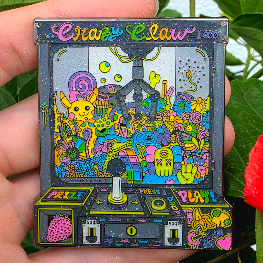 Crazy Claw Pin // Sig. x iLL Art Collab – iLL Art Collective